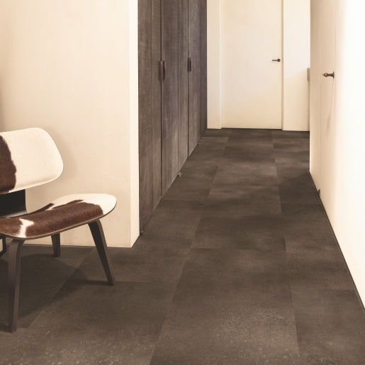44 BOXES QUICKSTEP LIVYN ALPHA CLICK LVT FLOORING 96.71M² COMMERCIAL