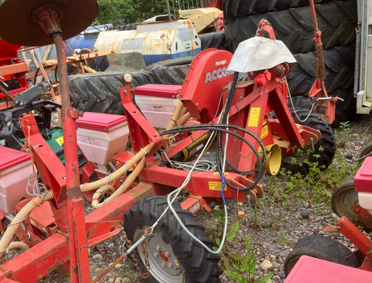 ACCORD 4 ROW MAIZE DRILL