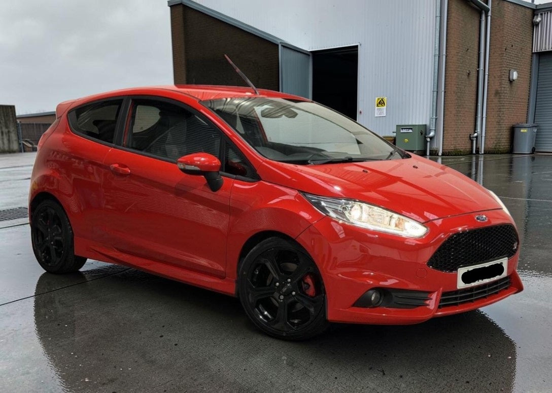 **(ONLY 47K MILEAGE)** 2017 FORD FIESTA ST-3 TURBO 1.6T ECOBOOST MANUAL RED >>--NO VAT ON HAMMER--<<