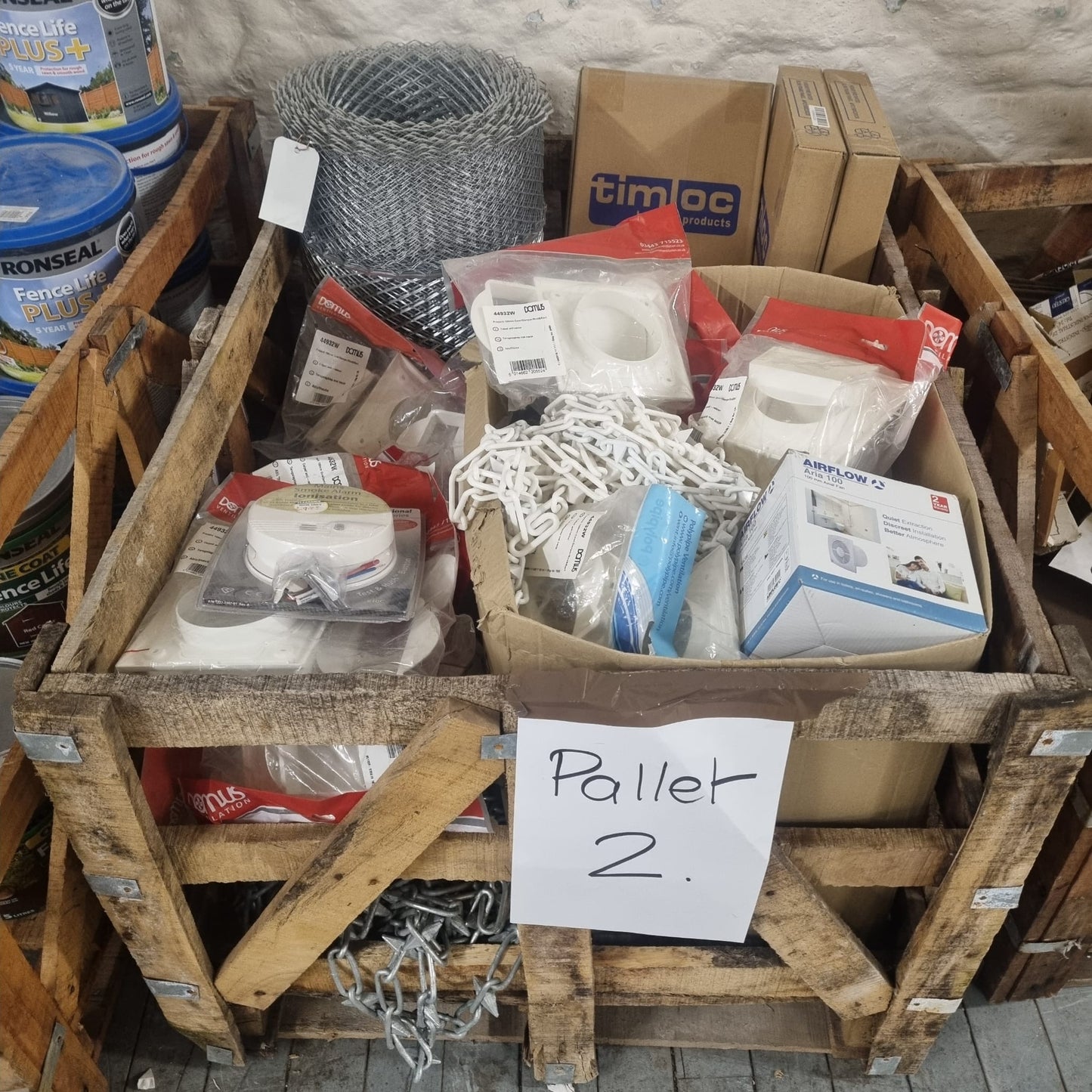 JOBLOT OF EXTRACTOR FANS, POLYPIPE DOMUS FITTINGS, SMOKE ALARMS RRP £1300