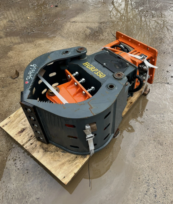**BRAND NEW** ROTATING SELECTOR GRAB – HYDRAULIC ATTACHMENT