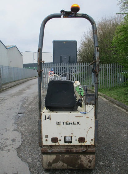 2010 TEREX TV800 RIDE-ON VIBRATING ROLLER