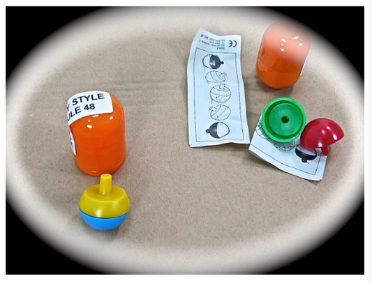 1000 X KINDER SURPRISE TOY EGG