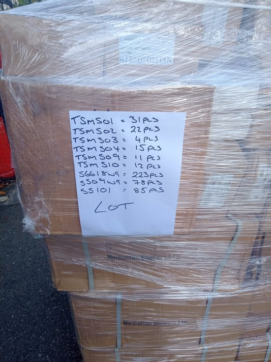SHOWER ACCESSORIES - SEE DESCRIPTION FOR BREAKDOWN