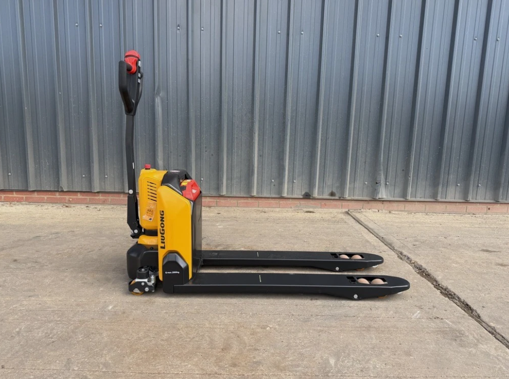 2026 LIUGONG CLG2020L 2T ELECTRIC PALLET TRUCK