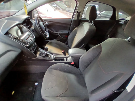 2016 FORD FOCUS ZETEC S TDCI – MANUAL – GREY – DIESEL >>--NO VAT ON HAMMER--<<
