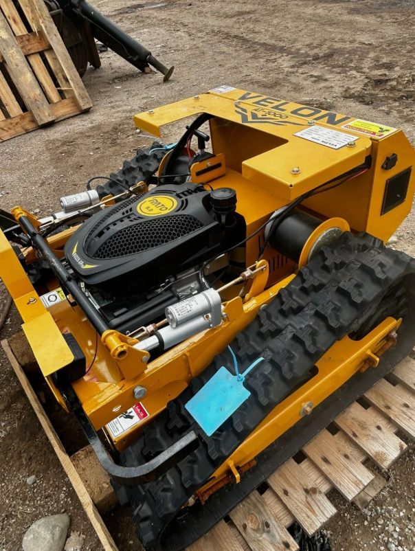 2025 VELON AT-1000 REMOTE CONTROL TRACKED SLOPE BRUSH LAWNMOWER / MULCHING MOWER
