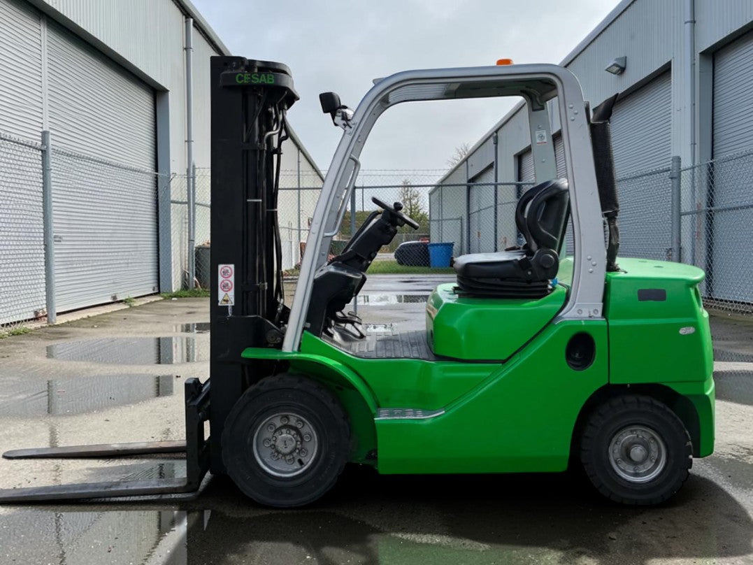 2010 CESAB M325D DIESEL FORKLIFT TRIPLEX