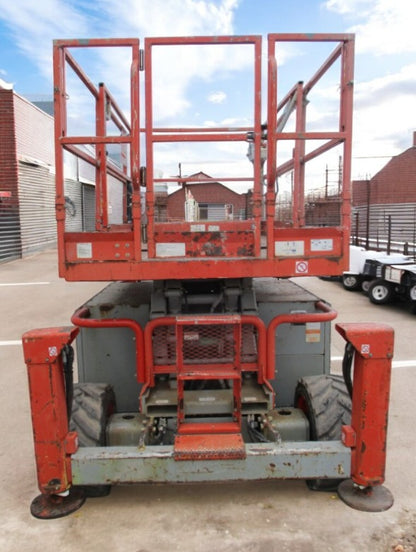 2011 SKYJACK SJ6832 SCISSOR LIFT
