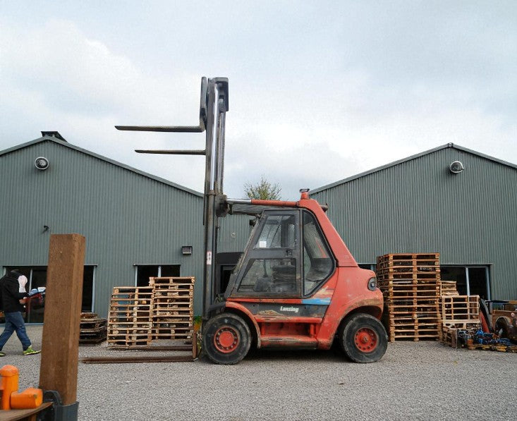 LINDE H70D DIESEL FORKLIFT – 6.5 TON LIFT – FULL CAB