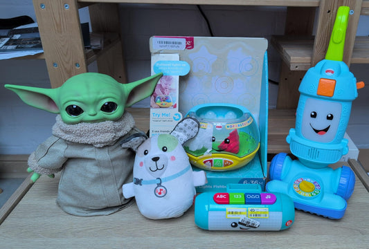 FISHER-PRICE LEARNING TOY BUNDLE & MANDALORIAN "THE CHILD" GROGU PLUSH SET