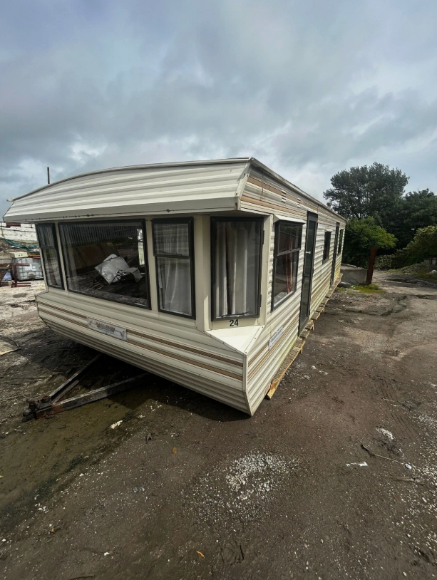 WILLERBY 28FT X 12FT STATIC CARAVAN – 2 BEDROOM