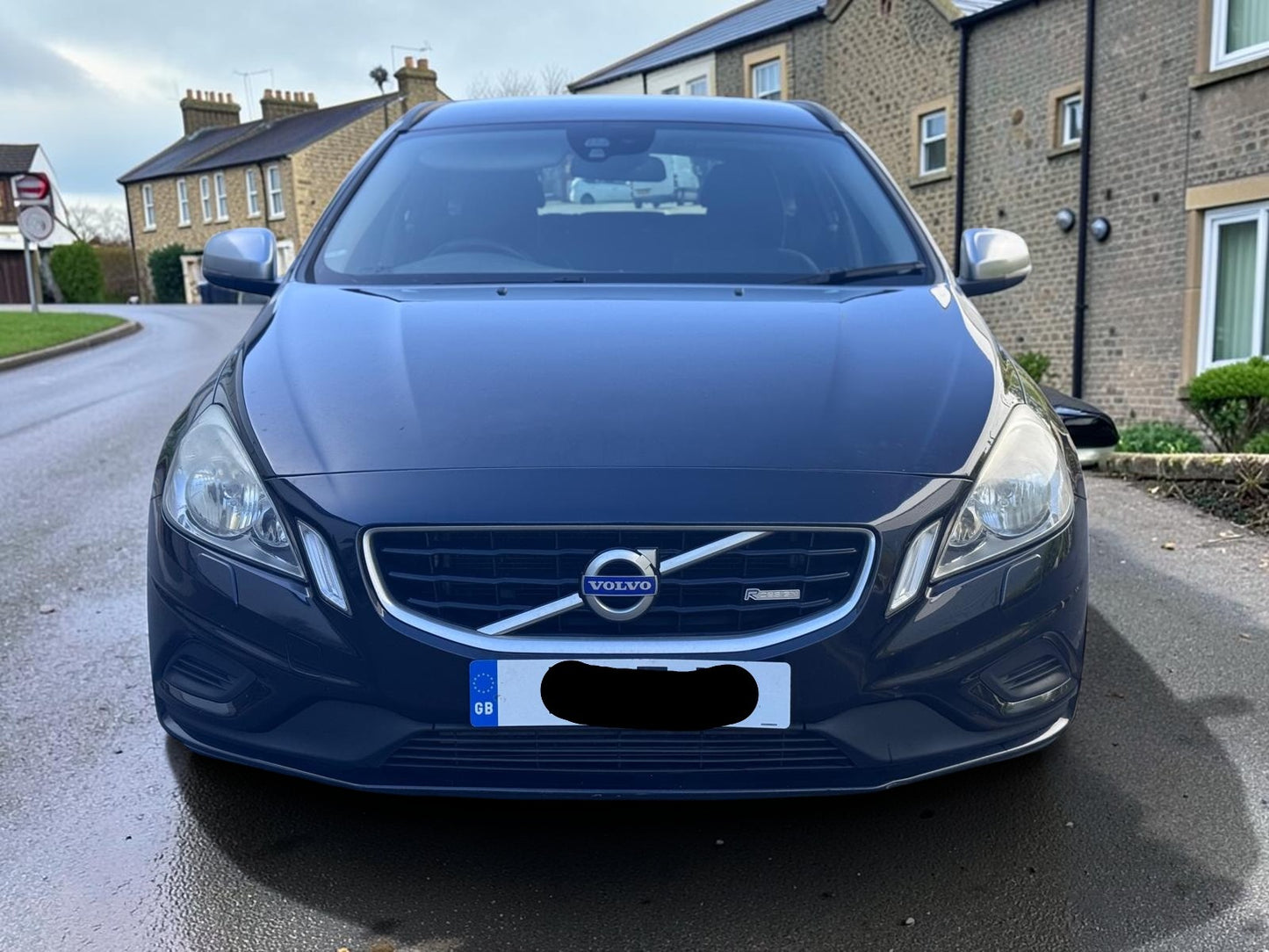2011 VOLVO V60 R-DESIGN D5 AUTO 2400CC DIESEL BLACK ESTATE >>--NO VAT ON HAMMER--<<
