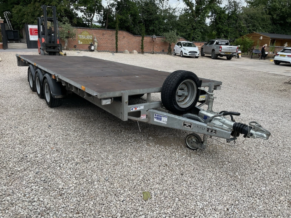 IFOR WILLIAMS LM186G3 FLATBED TRAILER >>--NO VAT ON HAMMER--<<