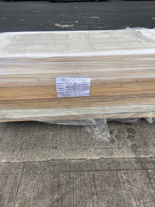 60 X BRAND NEW MIXED INTERNAL DOORS - PICKED AT RANDOM