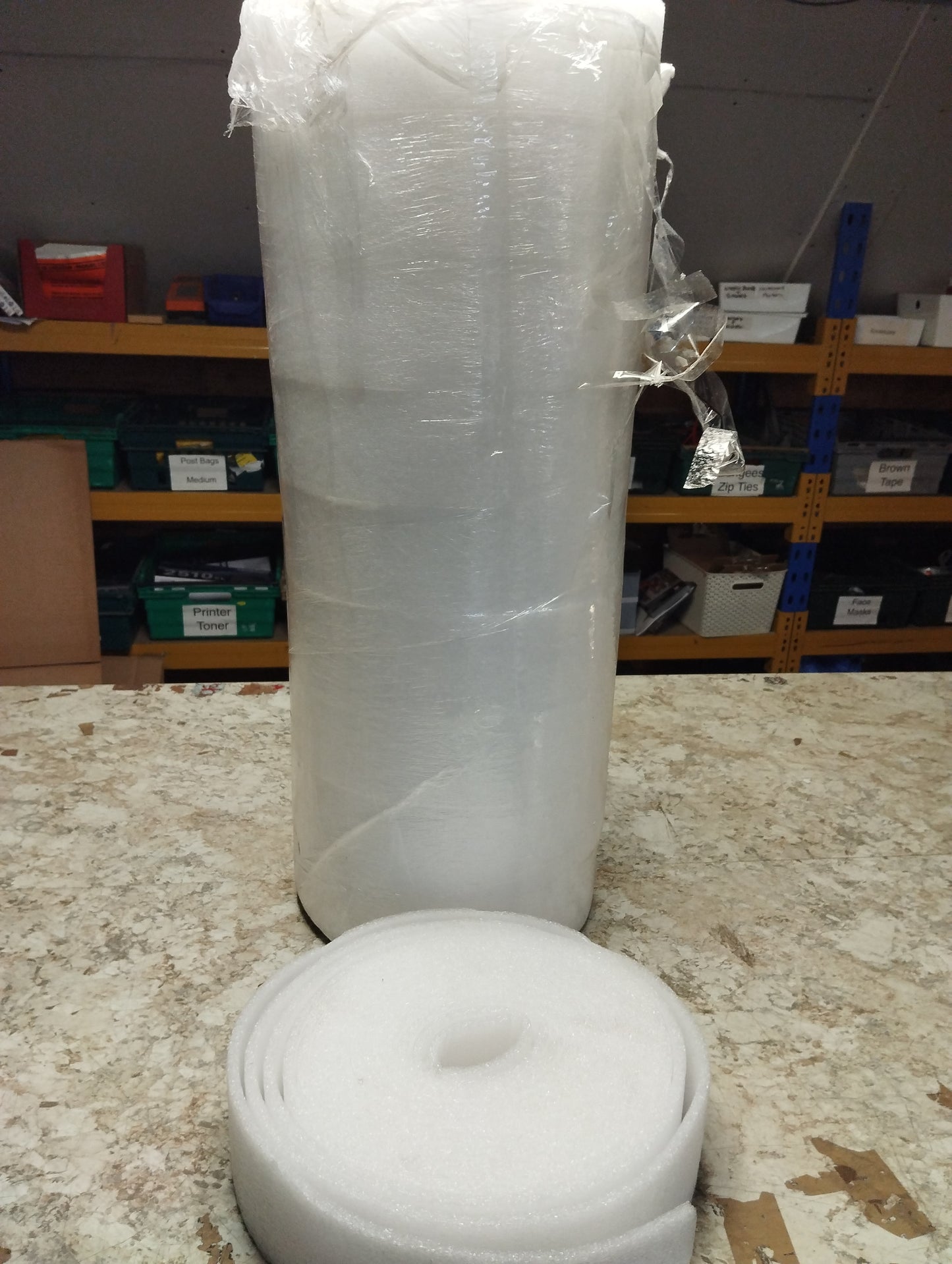 JOBLOT APPOX 55 UNITS IN TOTAL 10MM X 100MM EXPANSION JOINT STRIP 10M