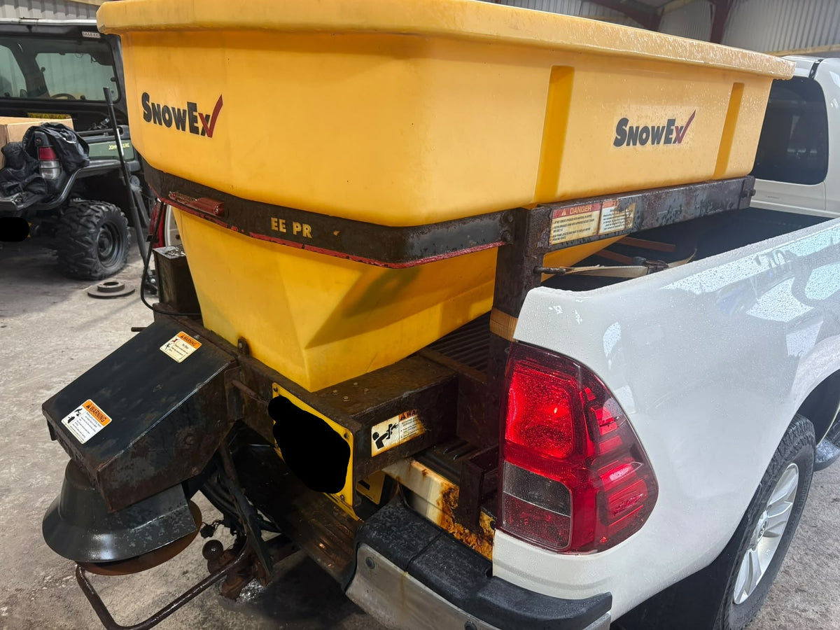 2020 SNOWEX GRITTER