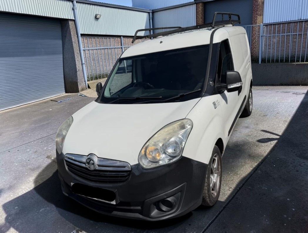 **(ONLY 103K MILEAGE)** 2014 VAUXHALL COMBO 2300 L2H1 CDTI SS E-FLEX L1H1 >>--NO VAT ON HAMMER--<<