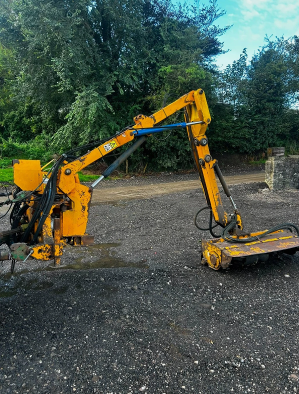 BOMFORD B58T 3-POINT LINKAGE HEDGE CUTTER 4FT HEAD