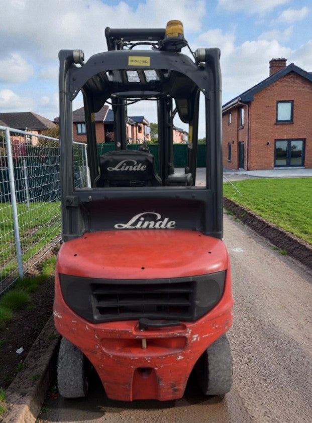 LINDE MATERIAL HANDLING H20D-01 DIESEL COUNTERBALANCE FORKLIFT