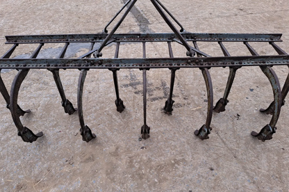 MASSEY FERGUSON CULTIVATOR
