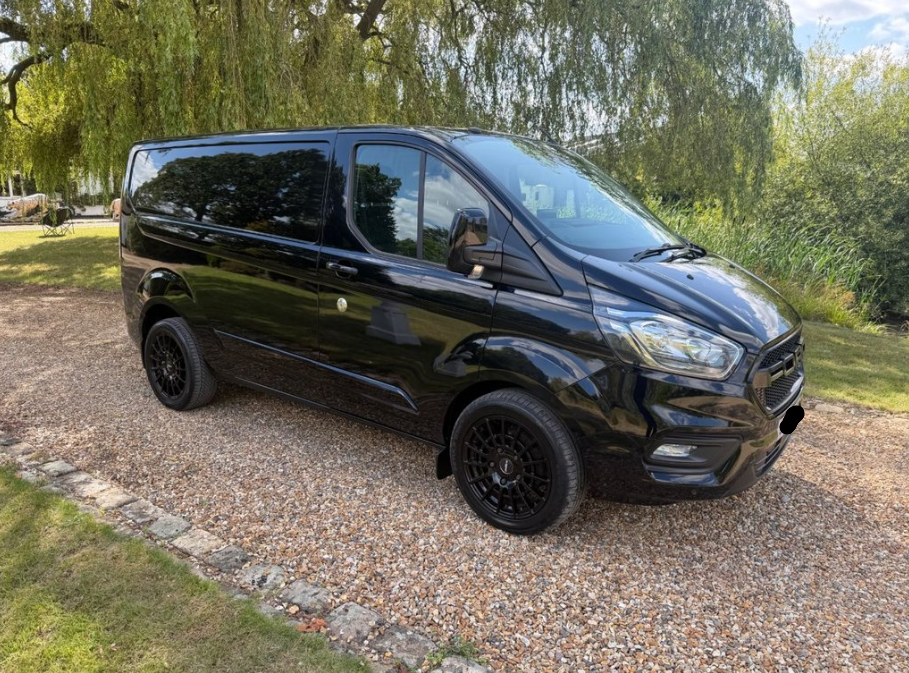 **(ONLY 86K MILEAGE)** 2019 FORD TRANSIT CUSTOM 300 LIMITED L1H1 1996CC DIESEL MANUAL PANEL VAN