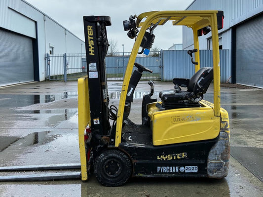 **(INCLUDES CHARGER)**2012 HYSTER J1.6XNT ELECTRIC FORKLIFT
