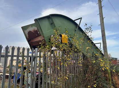 1997 LYNDEX BIGRO 80 CARDBOARD BALER WITH INFEED CONVEYOR