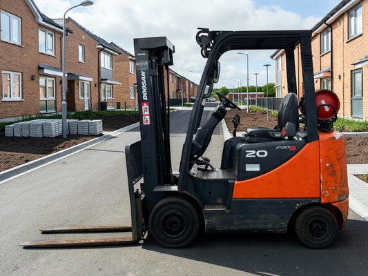2013 DOOSAN G20SC-5 2.0T LPG FORKLIFT – TRIPLEX MAST