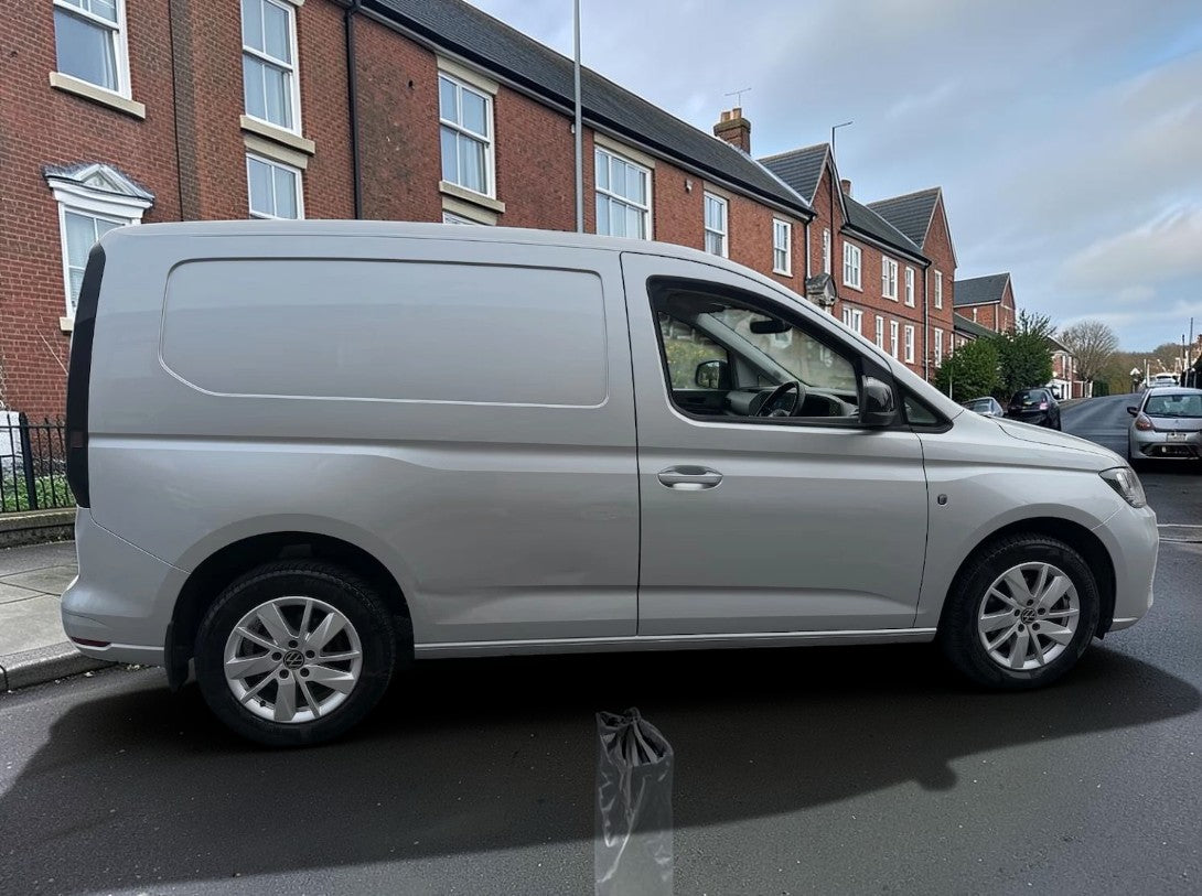 **(ONLY 102K MILEAGE)** 2023 VOLKSWAGEN CADDY 2.0 TDI 102PS PRO COMMERCE PANEL VAN