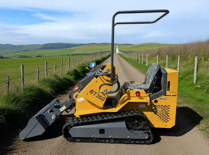 UNUSED BISONTEK BT360 SKIDSTEER LOADER TRACKED LOADER