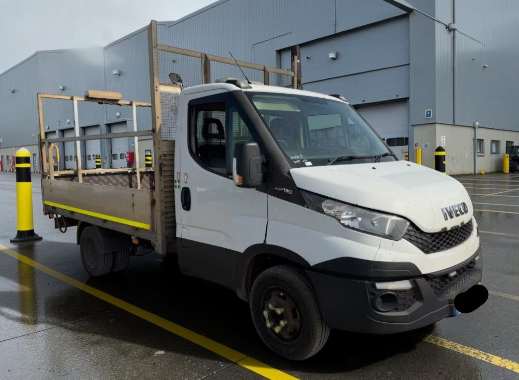 2015 IVECO DAILY 35C13 2.3 DIESEL MANUAL CHASSIS CAB WHITE