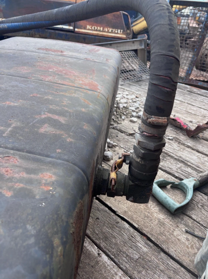 USED HYVA STEEL HYDRAULIC TANK – SKIP WAGON / HOOK LIFT TRUCK