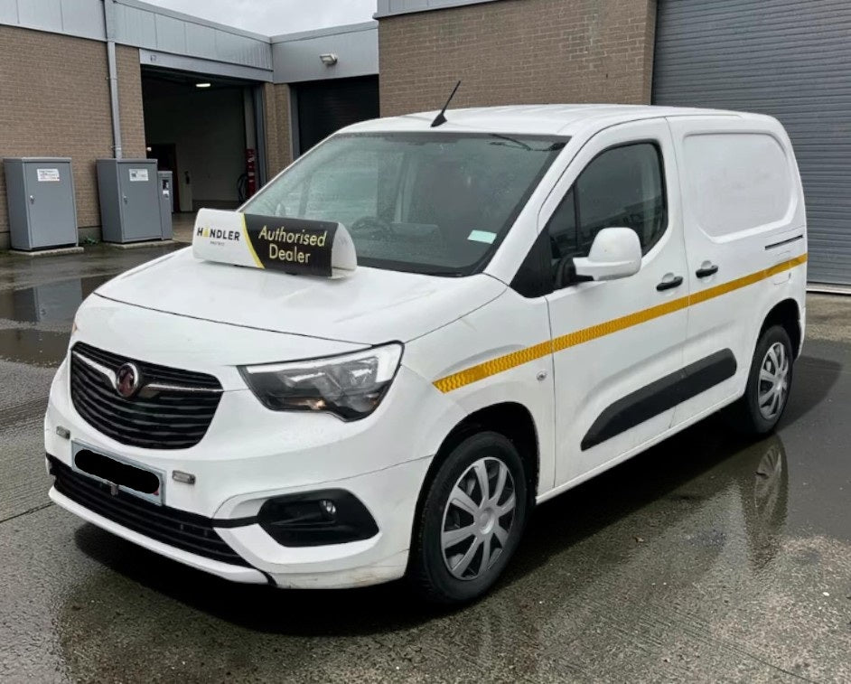 **(ONLY 79K MILEAGE)** 2021 VAUXHALL COMBO 2300 1.5 TURBO D 100PS H1 SPORTIVE PANEL VAN