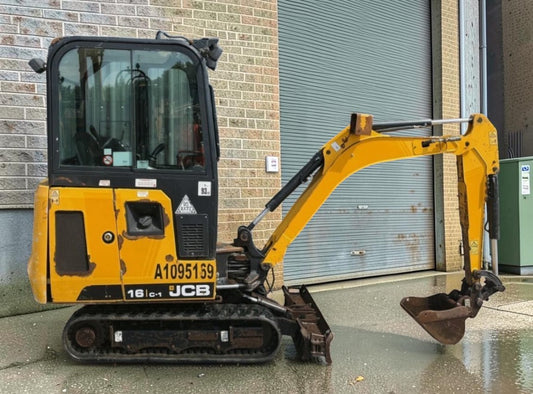 2019 JCB 16C-1 1.7T CAB MINI EXCAVATOR / DIGGER – 1,272 HOURS