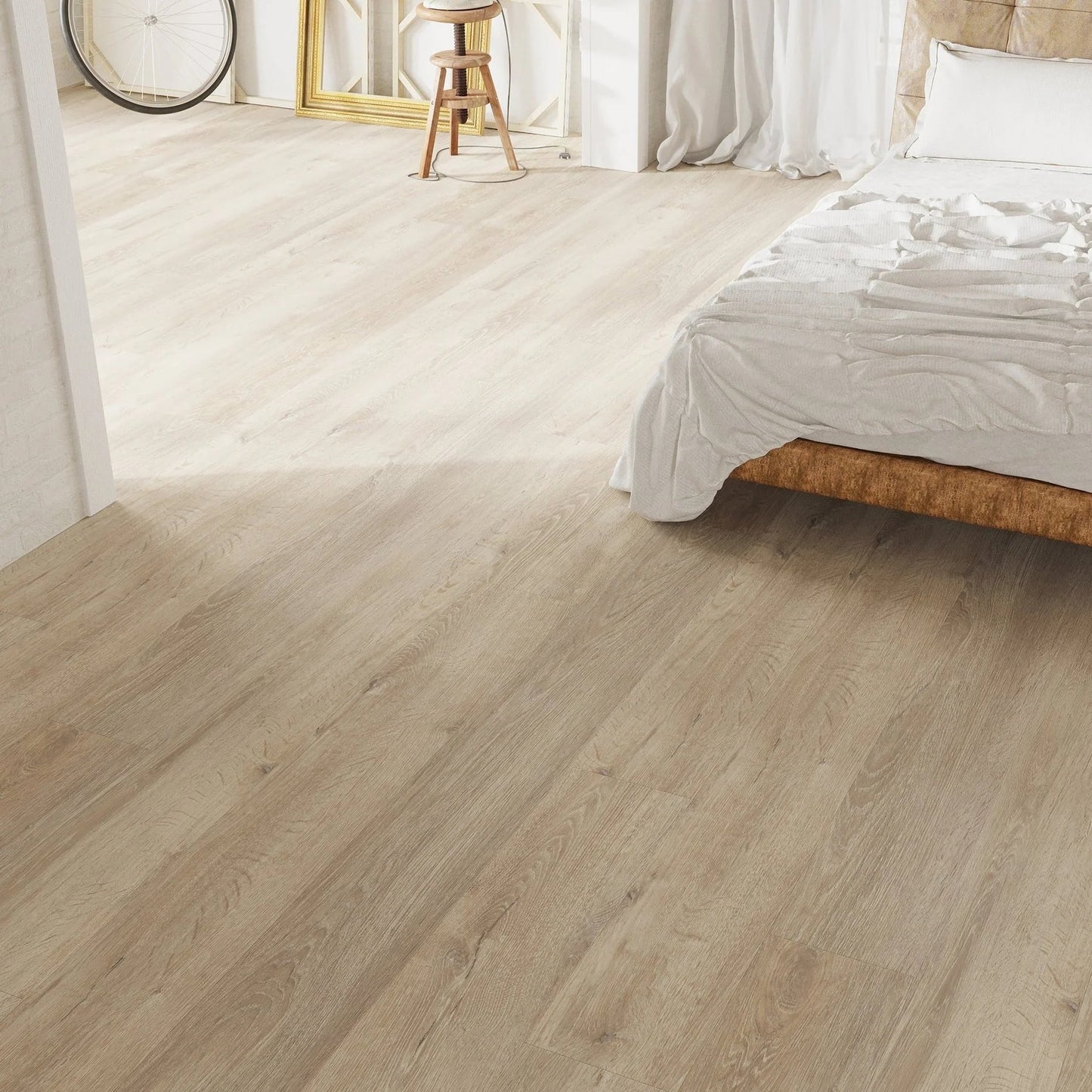 70 X PACKS (119.7M²) BRAMPTON CHASE STUDIO DESIGNS EUROPEAN OAK CLICK LVT FLOORING – RRP £5,600