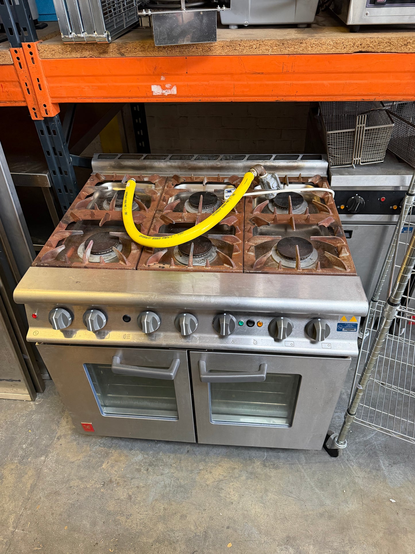 FALCON DOMINATOR PLUS 6 BURNER FAN ASSISTED GAS OVEN RANGE G3106