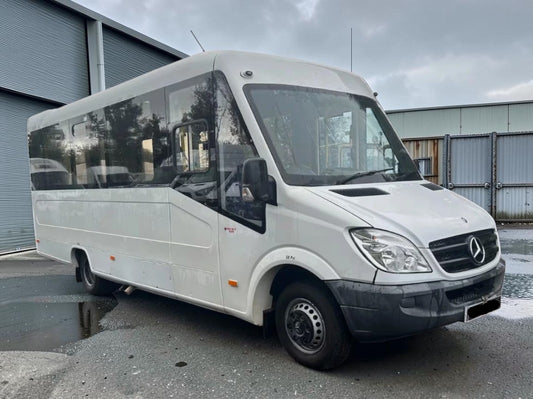 **(ONLY 107K MILEAGE)** 2012 MERCEDES-BENZ SPRINTER 513 CDI WELFARE 17-SEAT MINIBUS (62 REG)