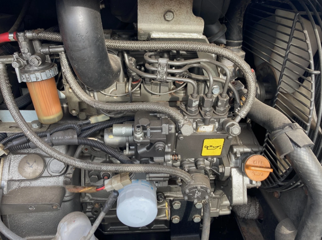YANMAR 3TNV76 3-CYLINDER DIESEL ENGINE WITH ELECTRIC START