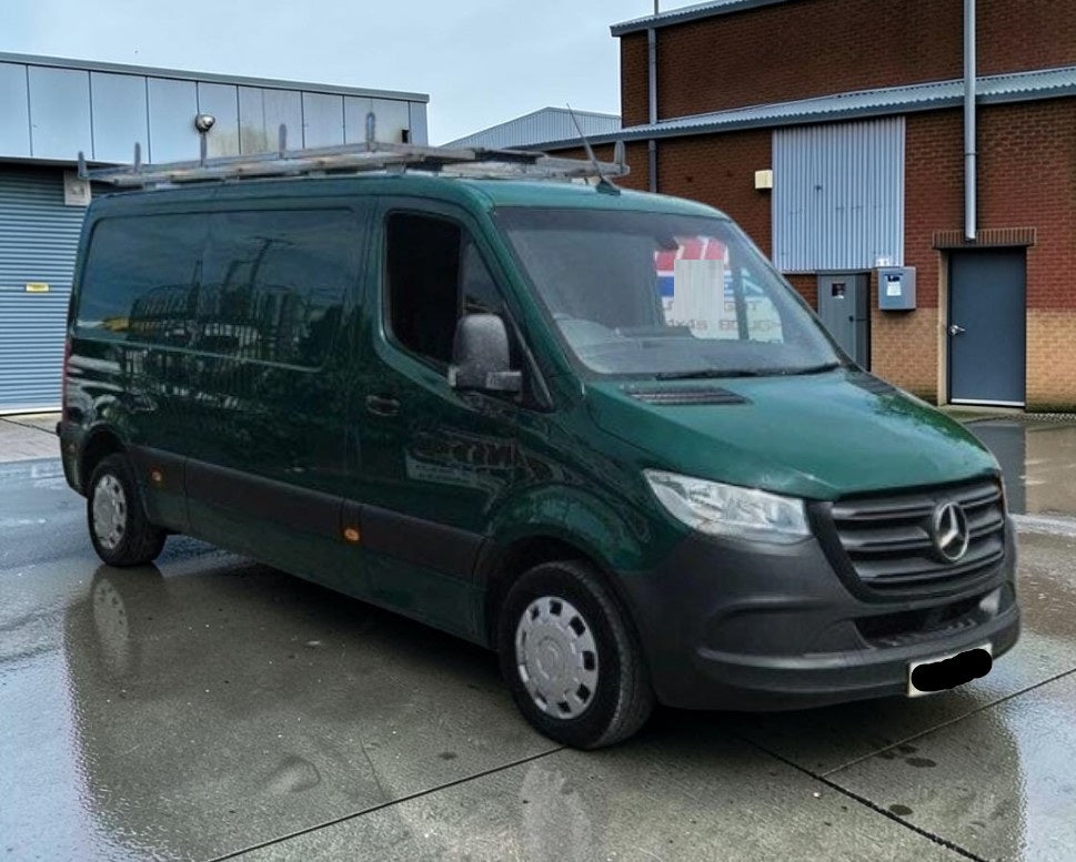 **(ONLY 101K MILEAGE)** 2022 MERCEDES-BENZ SPRINTER 315 PREMIUM CDI L2H1 MANUAL DIESEL PANEL VAN