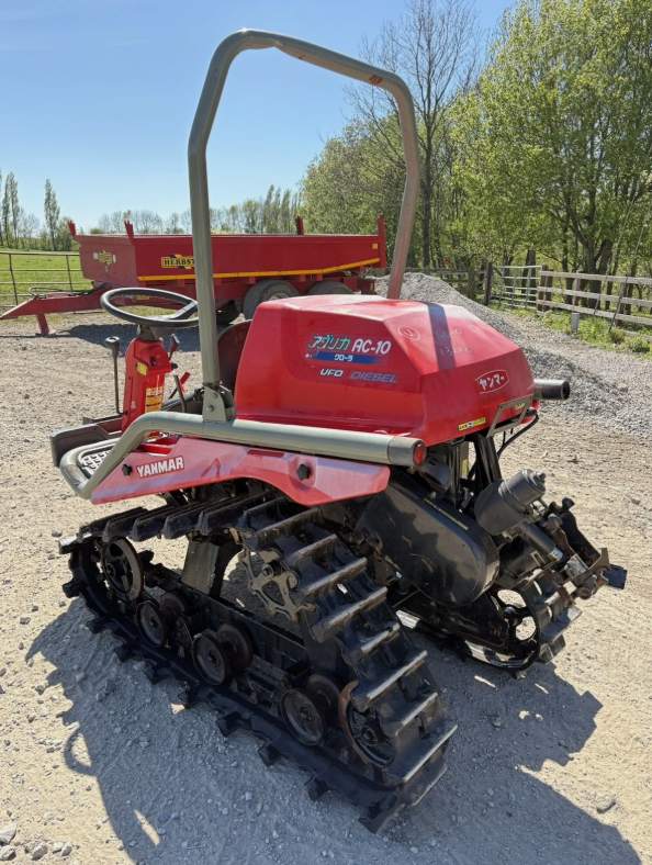YANMAR AC-10 TRACKED COMPACT TRACTOR