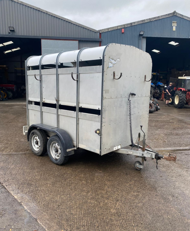 IFOR WILLIAMS TA5 LIVESTOCK TRAILER