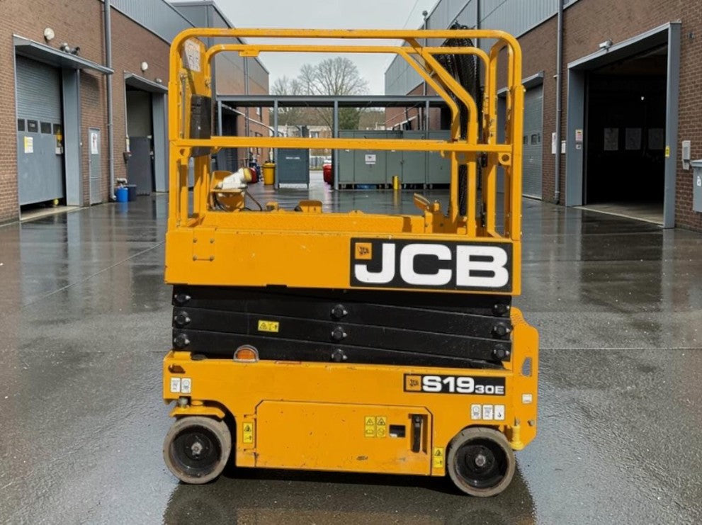 2022 JCB S1930E 8M ELECTRIC SCISSOR LIFT