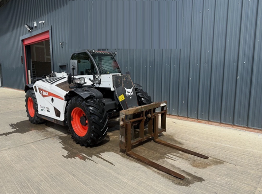 2019 BOBCAT TL30.60 AGRI TELEHANDLER