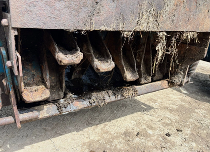 WEST 1150 GALLON DUAL SPREADER MUCK SPREADER FARM TRAILER