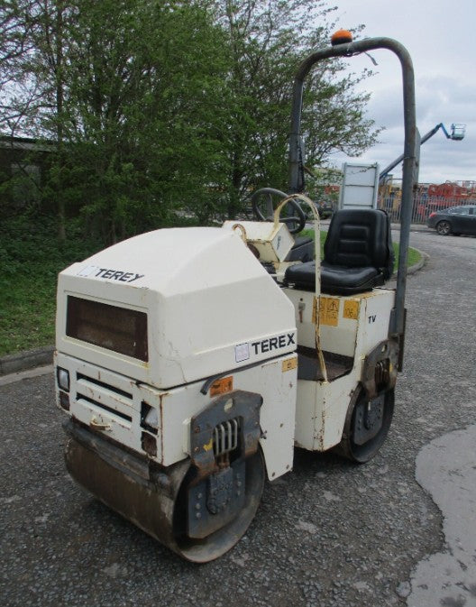 2010 TEREX TV800 RIDE-ON VIBRATING ROLLER
