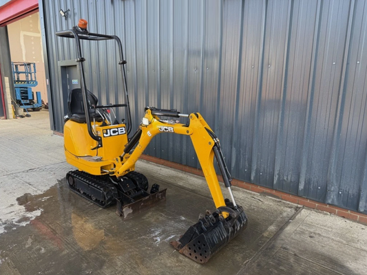 2022 JCB 8008 CTS 1T MICRO EXCAVATOR / DIGGER + 3 BUCKETS