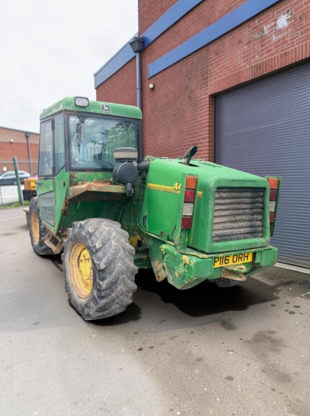 JOHN DEERE 4400 TELEHANDLER – 2.7 TON – 5.5 METRE LIFT