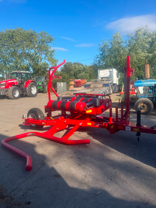 LELY BALE WRAPPING MACHINE