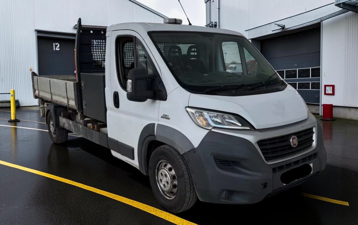 **(ONLY 98K MILEAGE)** 2016 FIAT DUCATO 35 MAXI MULTIJET 2.3 DIESEL MANUAL CHASSIS CAB WHITE